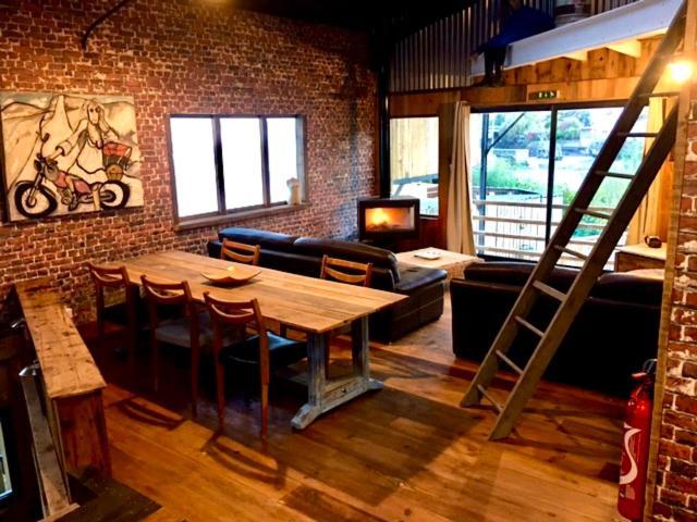 Magnifique Loft Atypique Proche Gare Et Bord De Riviere
