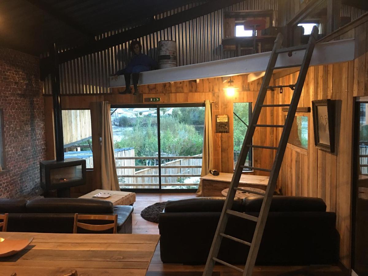Magnifique Loft Atypique Proche Gare Et Bord De Riviere Hébergement de vacances